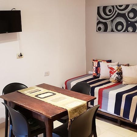 Apart Temporario Saenz Pena Apartment Saenz Pena  Ngoại thất bức ảnh